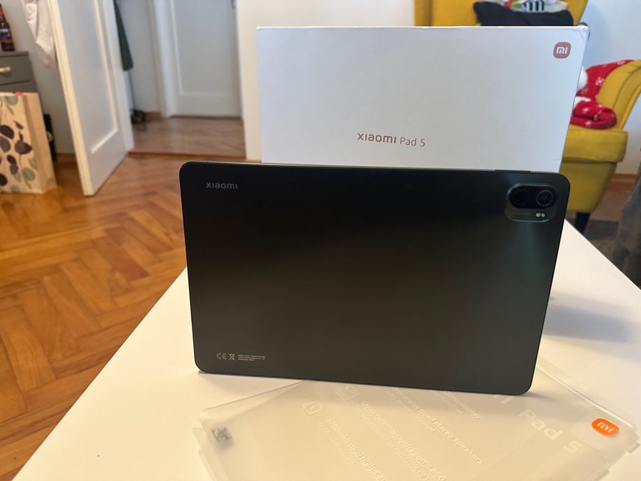 Xiaomi Pad 5 Tablet Kao Nov Perfektno Stanje + Poklon
