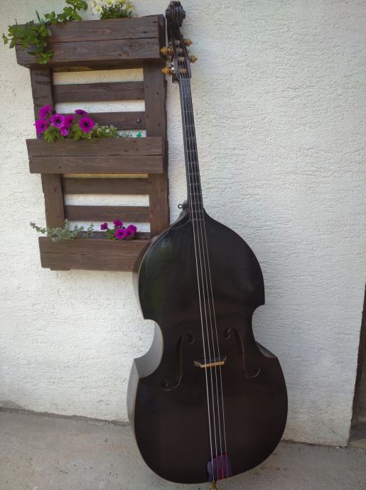 Tamburaški bas, berda, begeš.