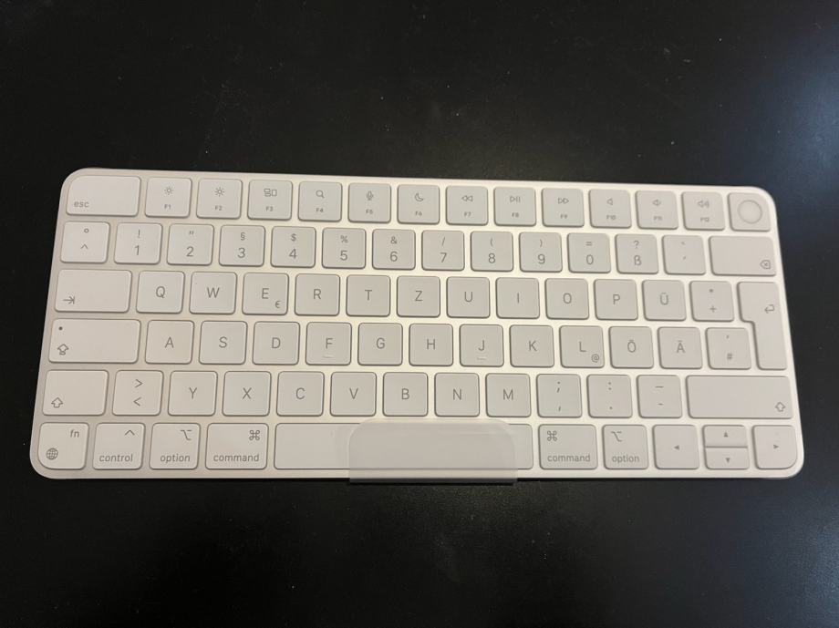 Apple Magic Keyboard (2021) s Touch ID A2449