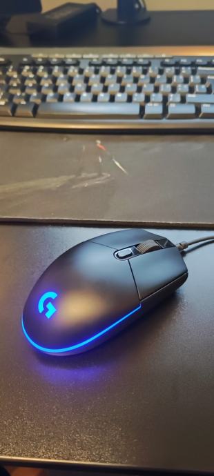Logitech G Pro wired gaming miš