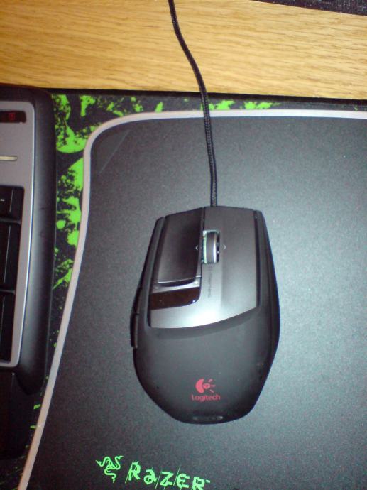 Logitech G9 + Razer eXactMat
