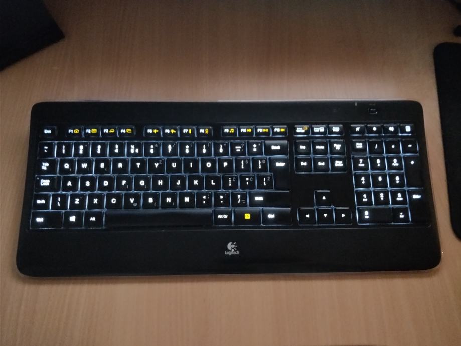 K800 logitech аккумулятор
