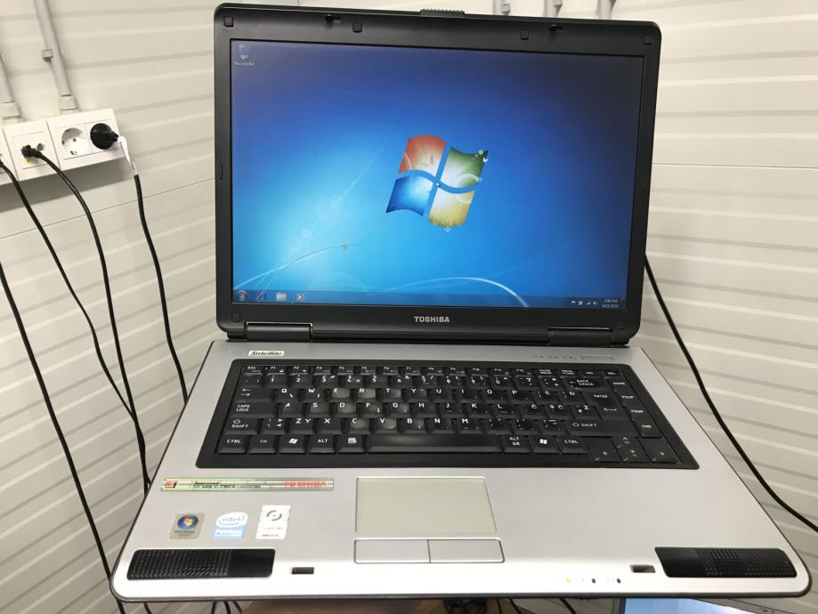 Toshiba laptop L40 dual core, 2 gb, 120 gb hdd