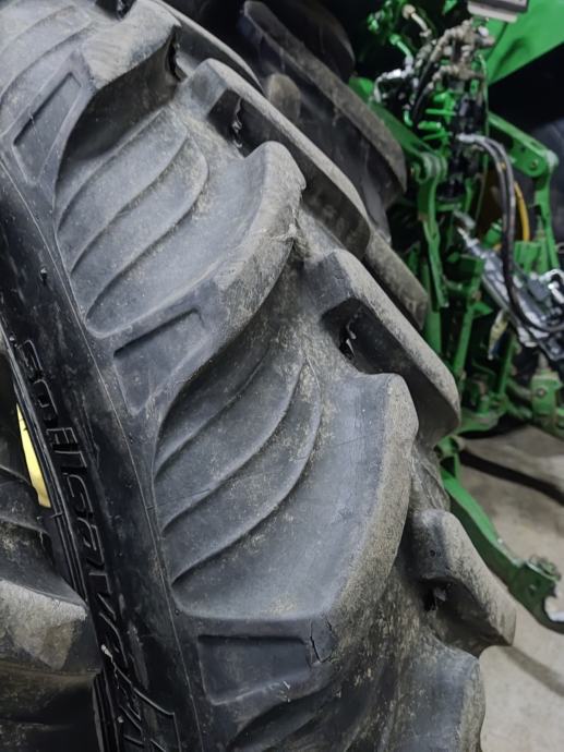 Gume 300 95R46 gume-300-95r46