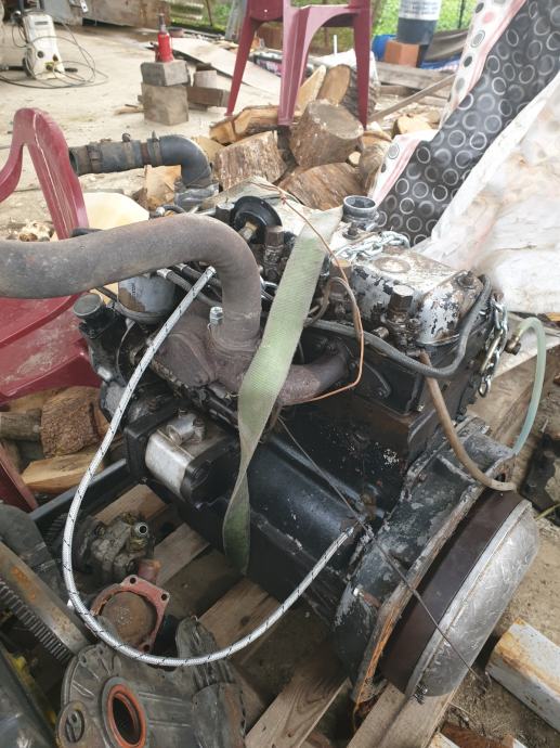 Motor rakovica 60 ks