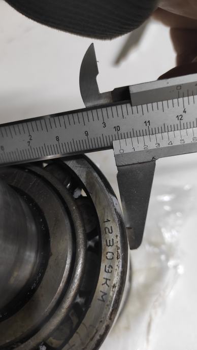 DIJELOVI RUSKI TRAKTOR