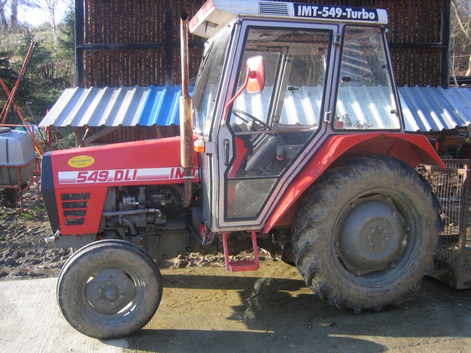 IMT 549, moguća zamjena za veci traktor