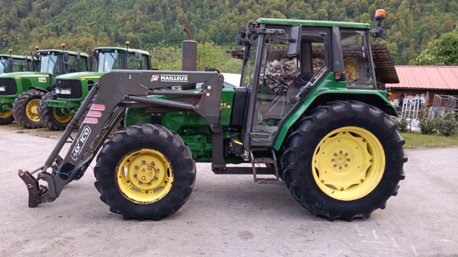 John Deere 3310 X