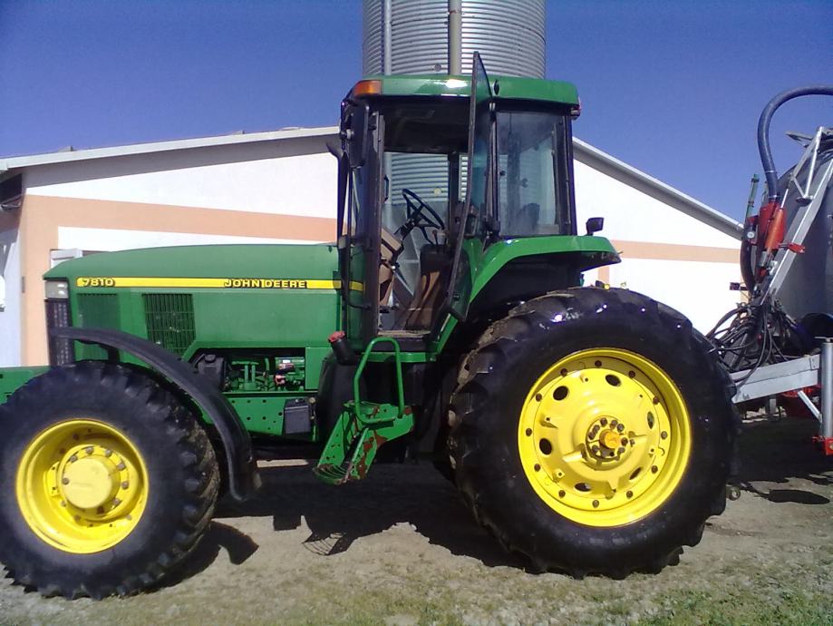 JOHN DEERE 7810