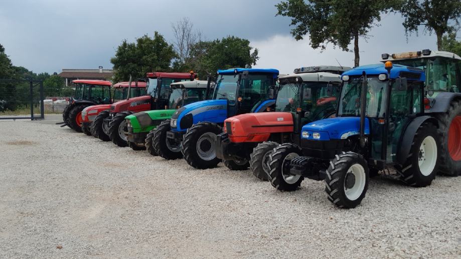 Prodaja-zamjena traktora od 60 do 200 ks