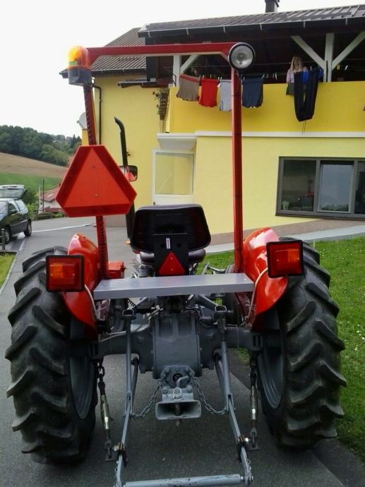 prodajem rabljeni traktor imt533