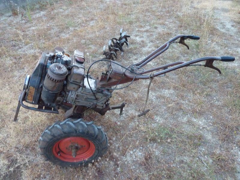 PRODAJEM TRAKTOR LOMBARDINI 530 10 KS