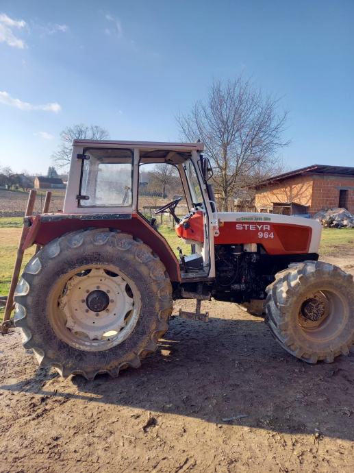 Steyr 964 traktor