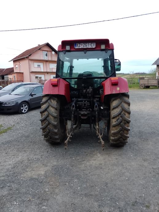 Traktor case cs94