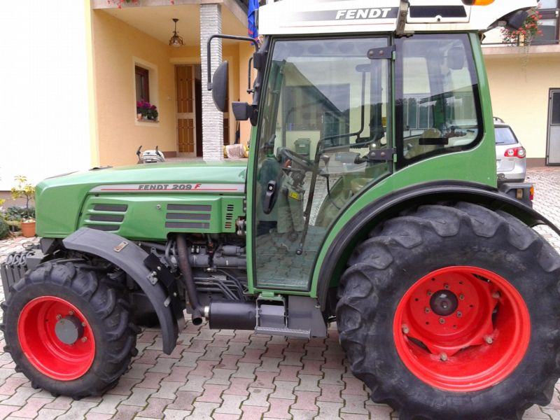 Traktor Fendt 209 F