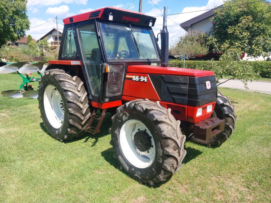 Türschloss Rechts für Fiat/New Holland 55-88 55-90 60-88 bis 180-90 Türschloss Rechts für Fiat/New Holland 55-88 55-90 60-88 bis 180-90