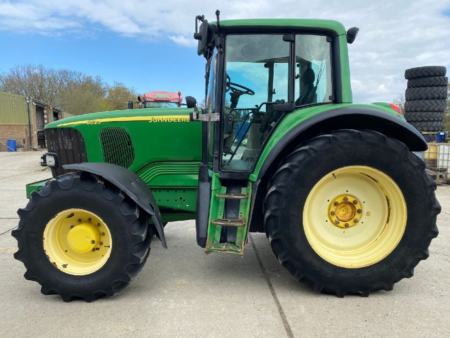 Traktor John Deere 6520 Traktor John Deere 6520