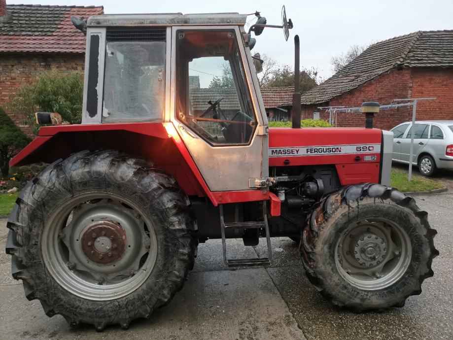 traktor-massey-ferguson-690-rezerviran