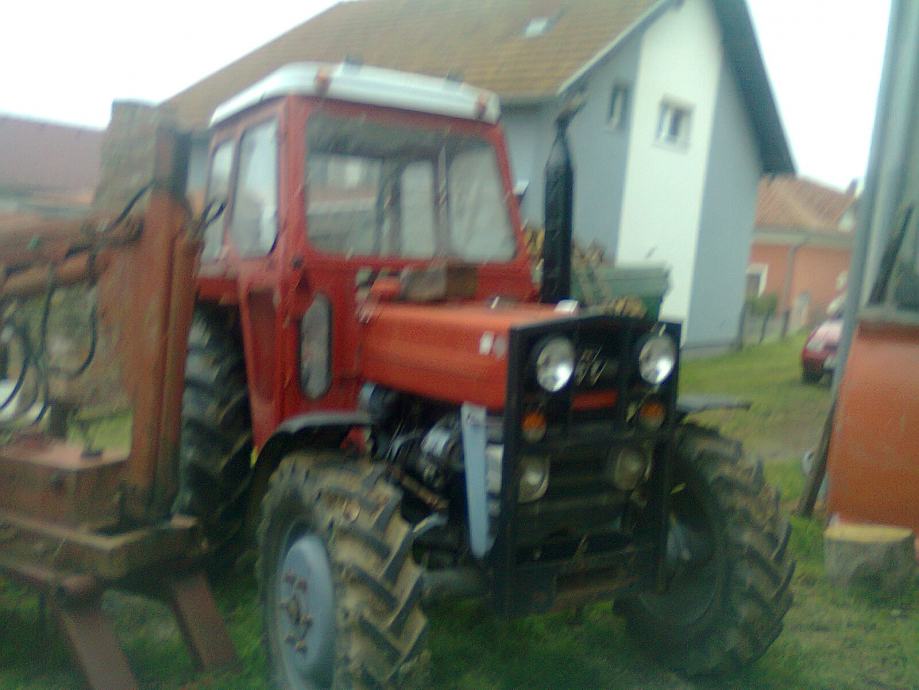 Traktor Mf 52 ks dupla vuča-radni stroj vinogradar-Hitno