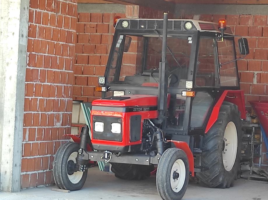 ZETOR 5211