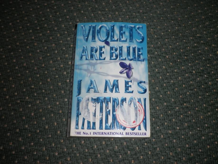 James Patterson VIOLETS ARE BLUE