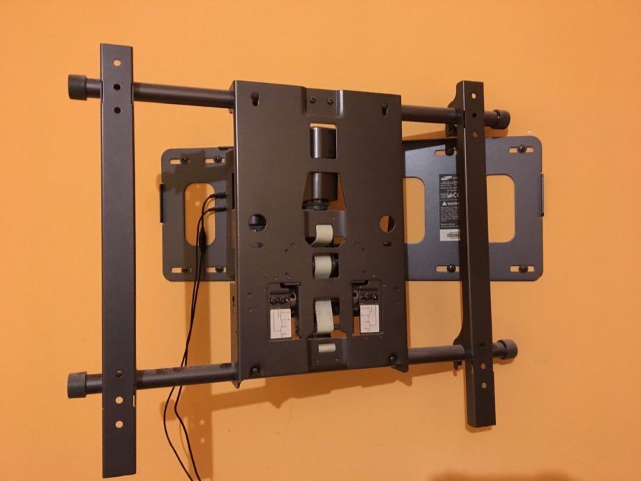 Samsung Auto Wall Mount Full Motion Motorizirani Zidni Nosac za TV 40