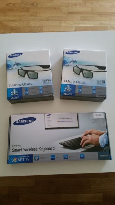 Samsung Smart TV oprema (2x 3D Active naocale i bezicna tipkovnica)
