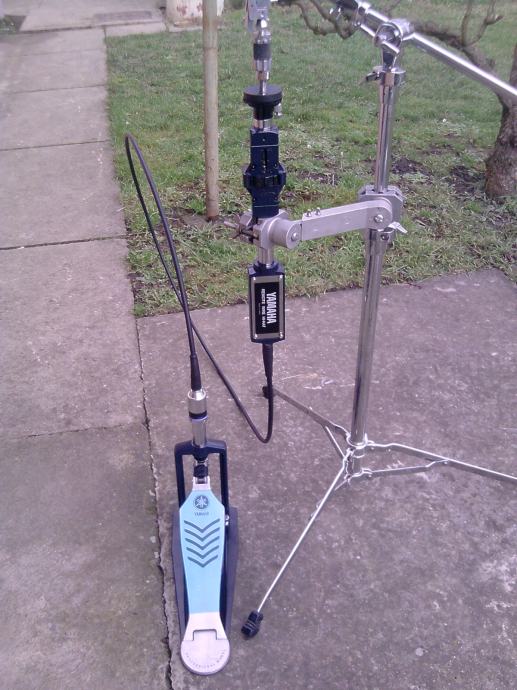 Remote stalak za hihat Yamaha ZAMJENA ILI PRODAJA