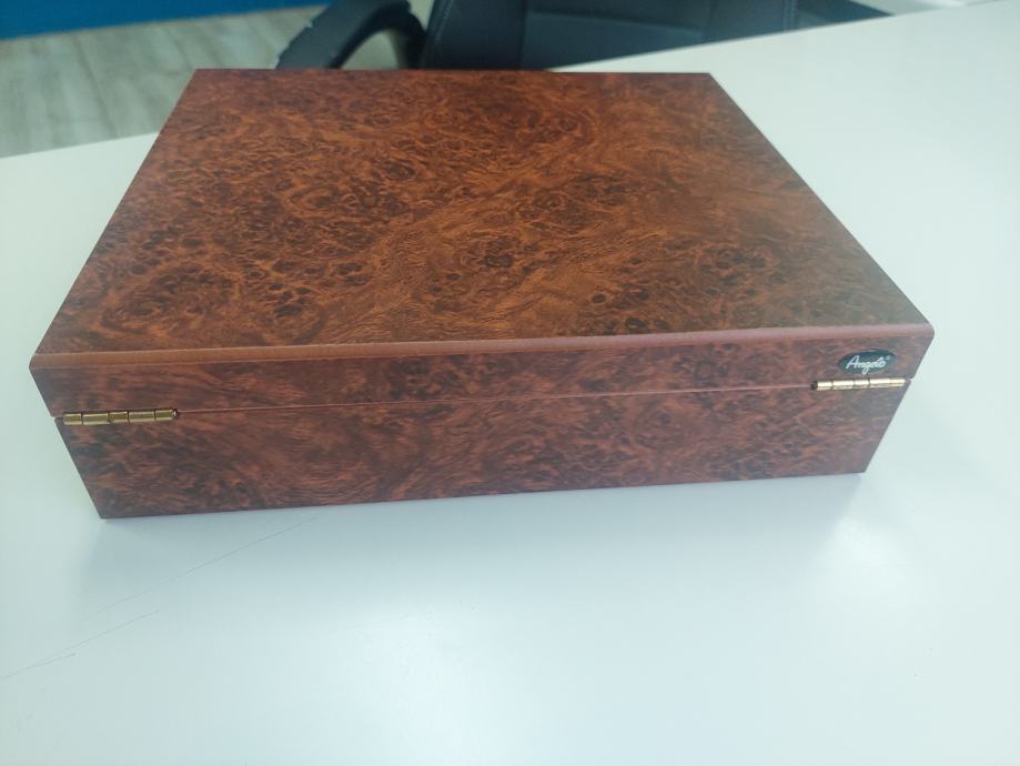 Angelo humidor za cigare NOVO