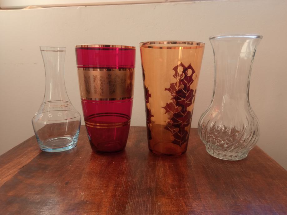 Staklene vaze, 4 komada