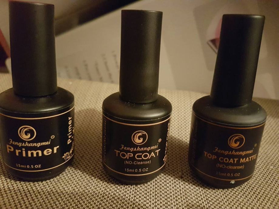 primer za nokte..top coat ili mat