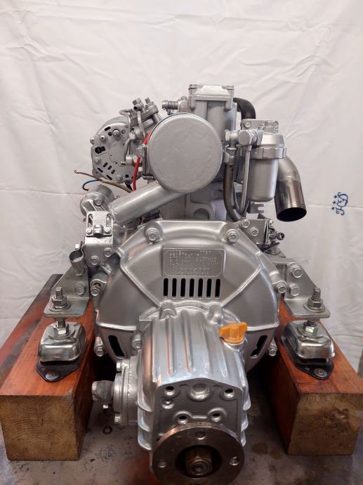 Motor Yanmar 1 Gm10 motor-yanmar-1-gm10