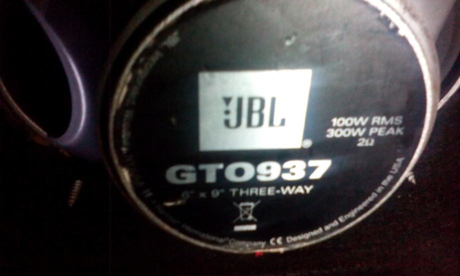 Auto zvučnici JBL