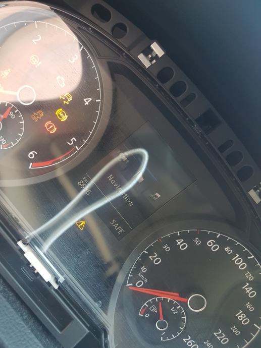 GOLF VII PREMIUM INSTRUMENT TABLA KILOMETAR SAT U BOJI 3D!