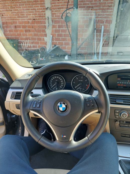 BMW 3 E90 E91 E92 Volan M sport sa airbag