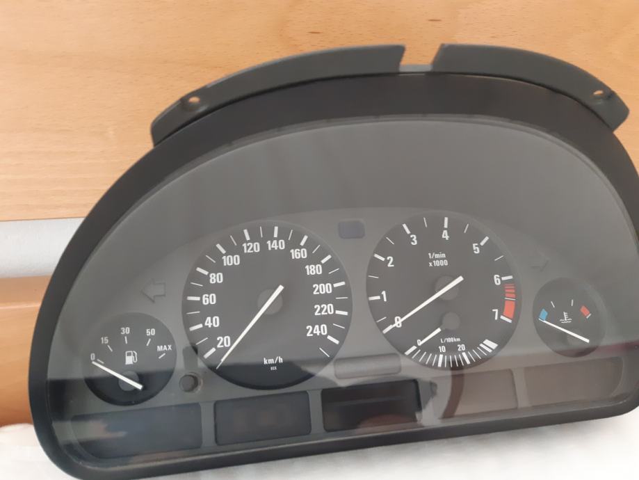 Bmw e39 instrument tabla