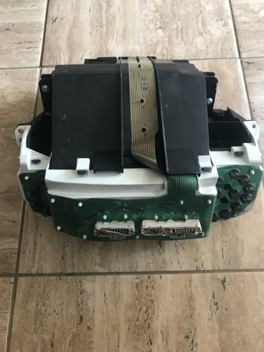 INSTRUMENT TABLA TOYOTA YARIS 1.0