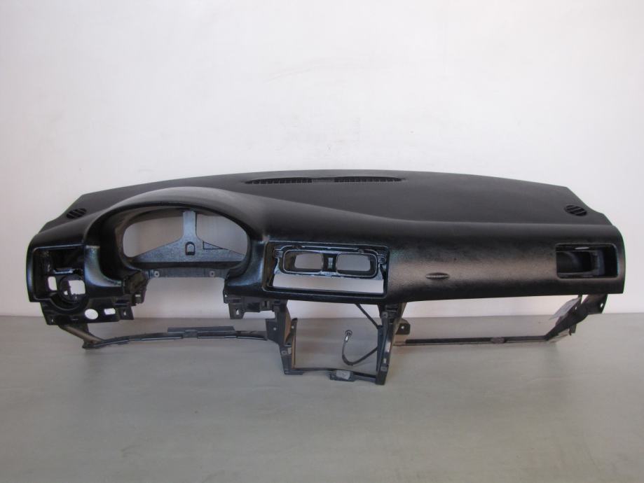 INSTRUMENT TABLA VW BORA > 9805 VW081027