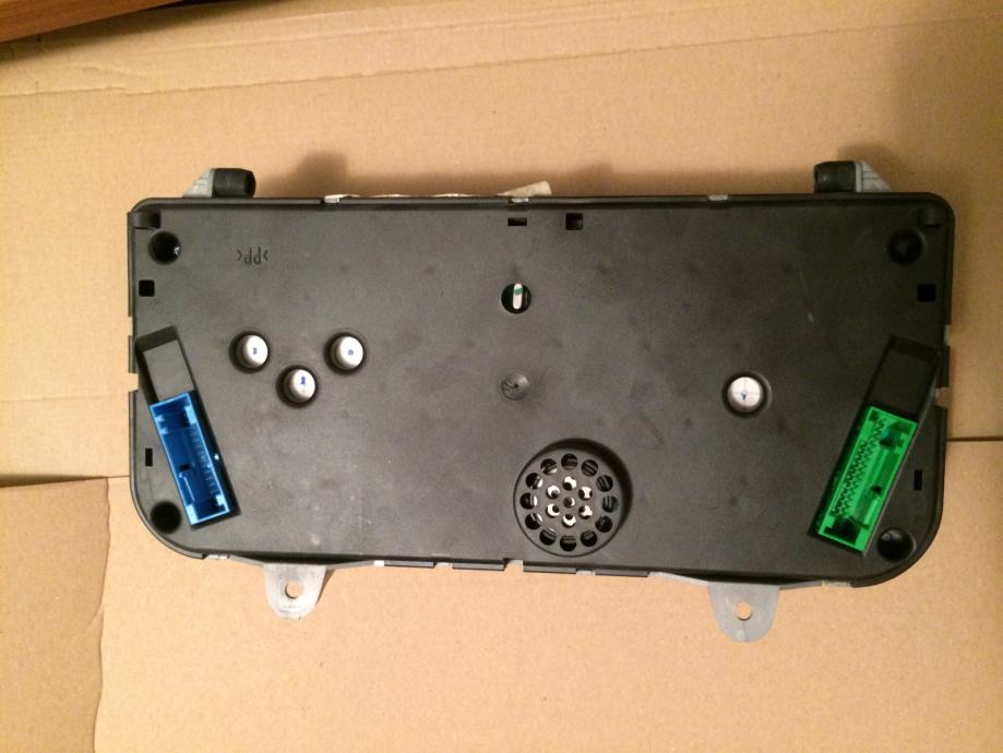 Instrument tabla VW Polo 6N2