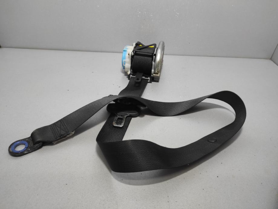 KOMPLET SET INSTRUMENT TABLA AIRBAG POJAS TOYOTA YARIS 14 16