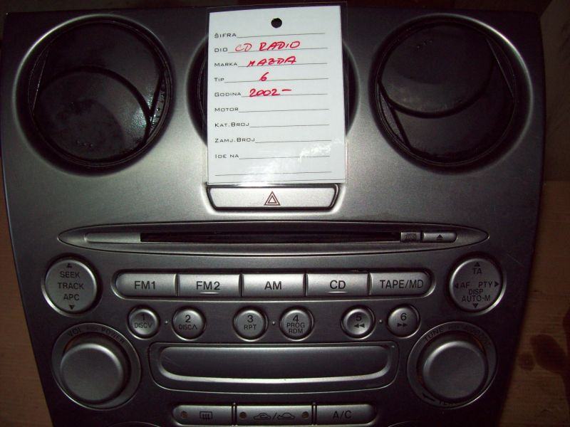 Mazda 6 2004 CD radio
