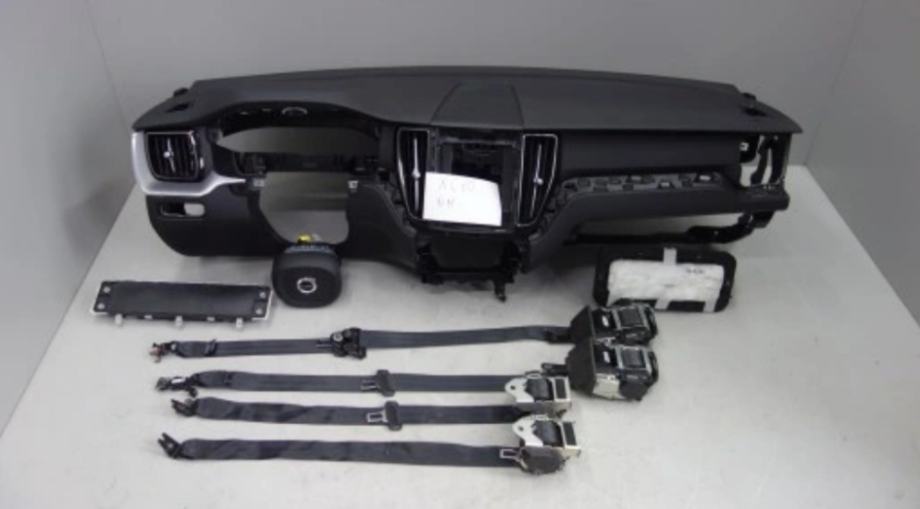 VOLVO XC60 II KIT AIRBAG ZRAČNI JASTUCI AIR BAG