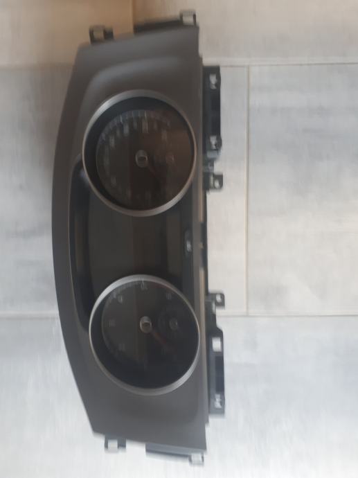 VW Golf 7 kilometar sat instrument tabla original