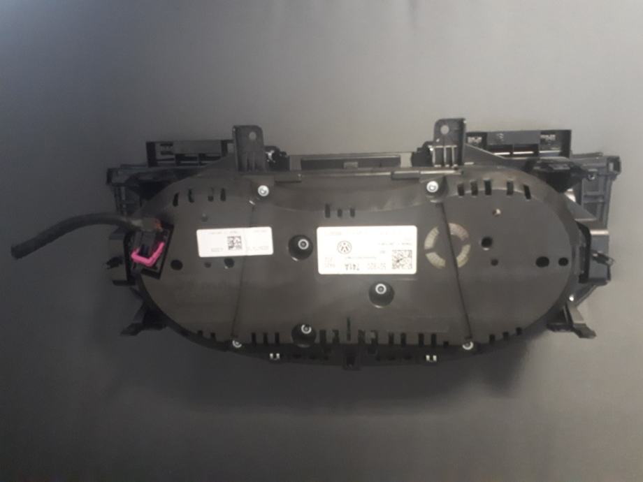 VW Golf 7 kilometar sat instrument tabla original