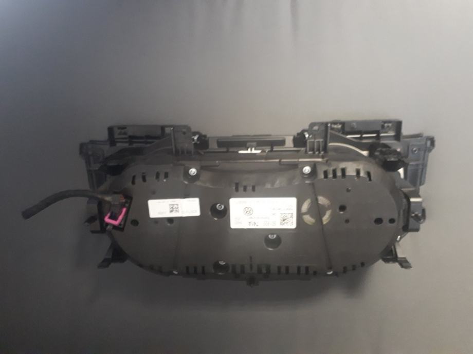 VW Golf 7 kilometar sat instrument tabla original