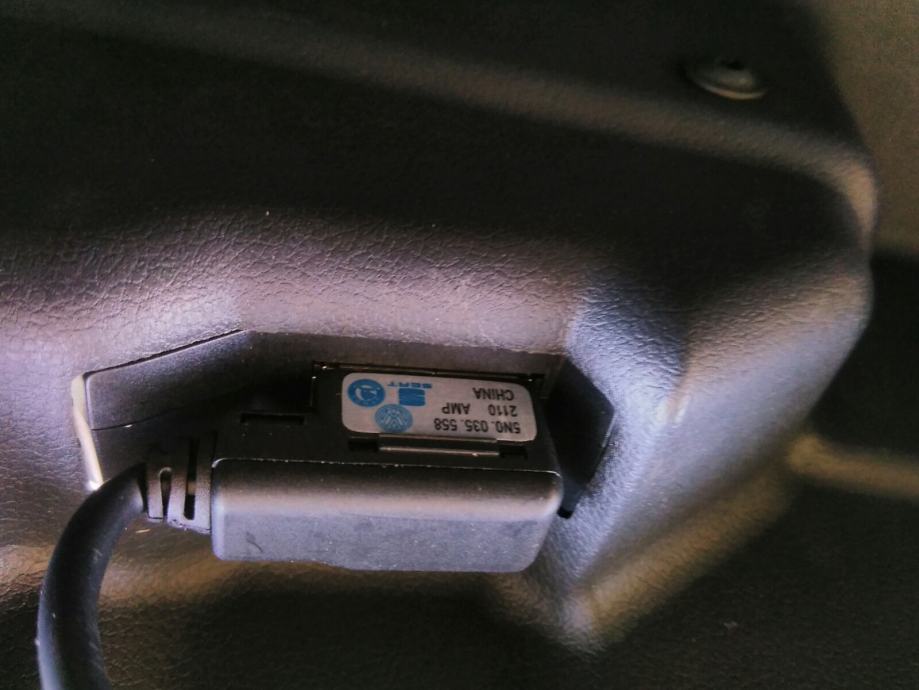 Volkswagen polo usb