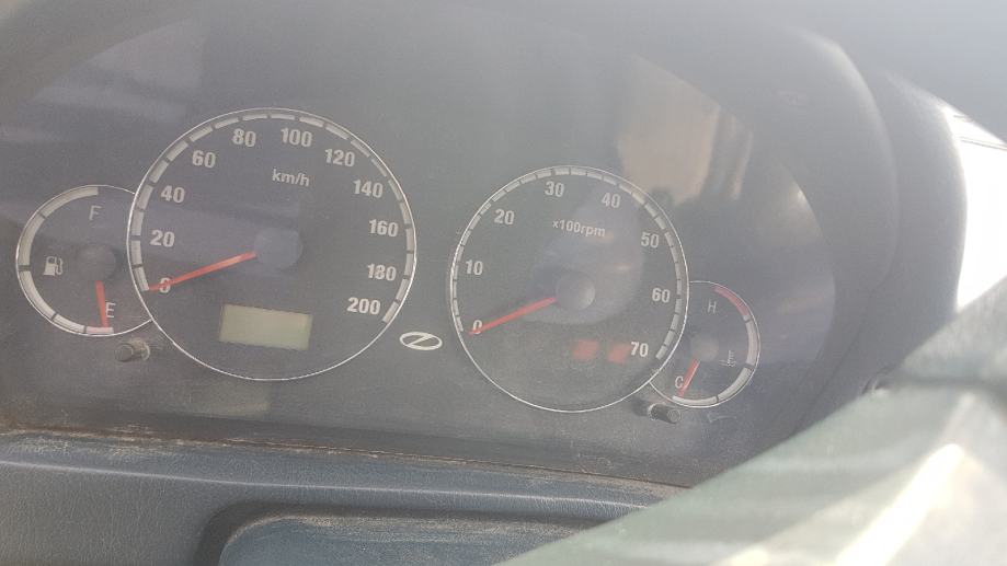 yugo instrument tabla