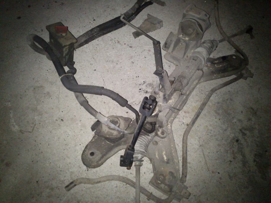 letva volana servo pumpa vw golf 2