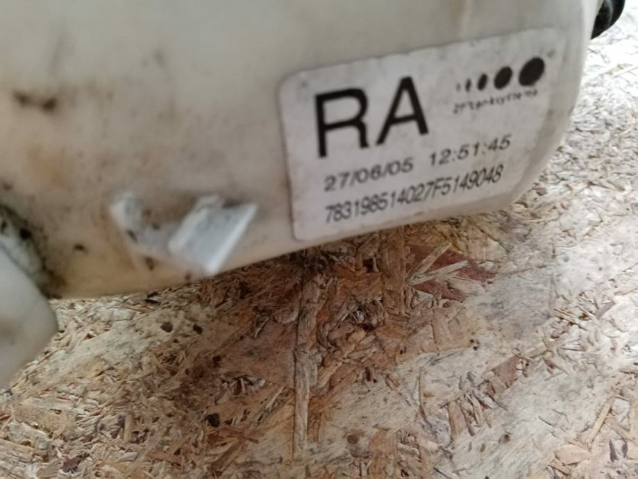 Opel Astra H servo pumpa