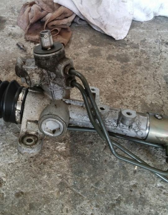 SERVO LETVA VOLANA Volkswagen